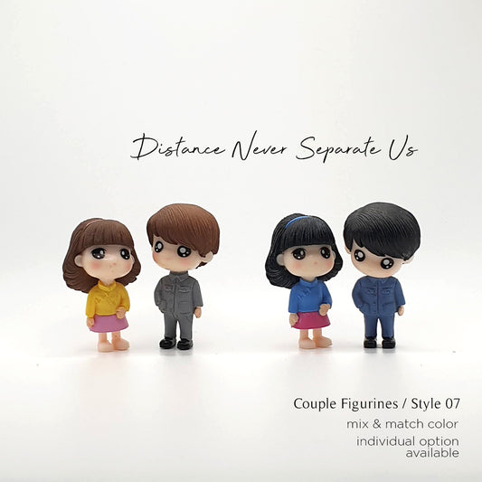 Figurine - Distance Never Separate Us