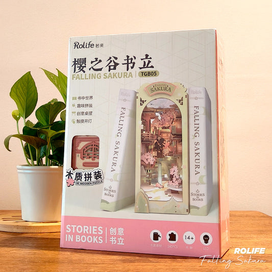 Falling Sakura - Book Nook from Rolife