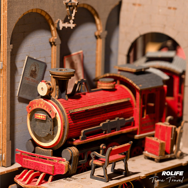 Time Travel - Book Nook from Rolife